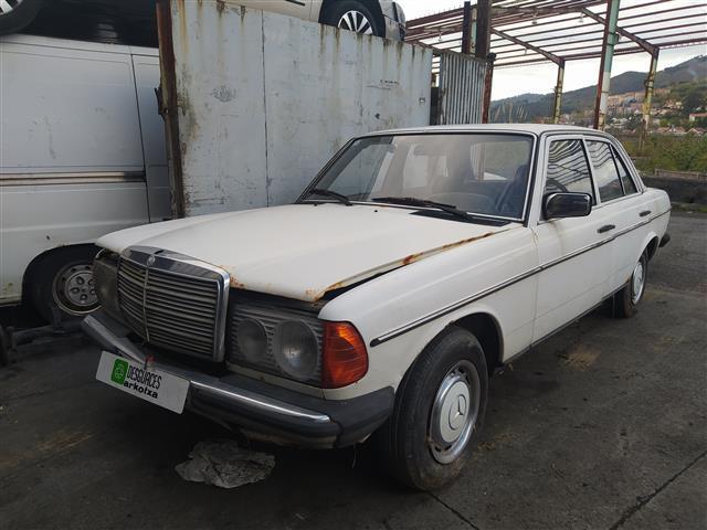 MERCEDES-BENZ 240 (616.912) 2.4 DIESEL (W123) 55KW (1982)