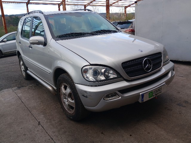 MERCEDES-BENZ ML 270 (612963) 2.7 CDI I (W163) 4X4 163CV (1999-2005) 120KW (2003)