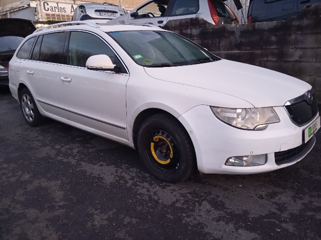 SKODA SUPERB (CFF, CFFB) 2.0 TDI COMBI II (3T5) 4X4 140CV (09-15) 103KW (2012)