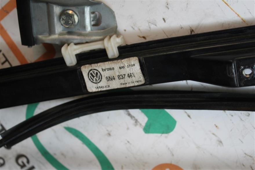 RECAMBIO para Volkswagen Polo 1.6 G 55Kw (1998)