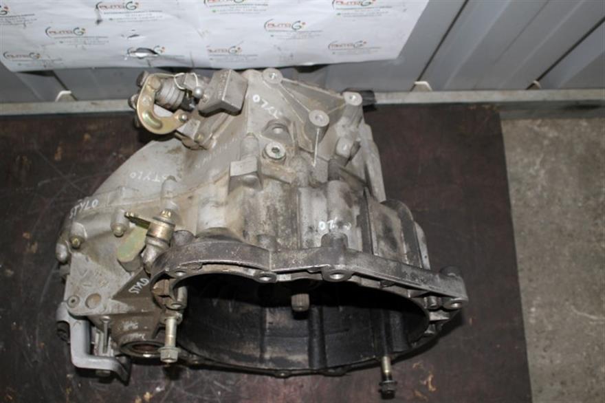 RECAMBIO para Fiat Stilo 1.9 JTD (2002)