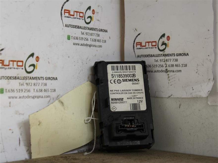RECAMBIO para Renault Megane Scenic 1.6 G (2005)