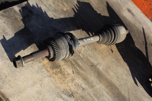 RECAMBIO para Nissan Almera TINO 2.2 DCI 84Kw (2002)