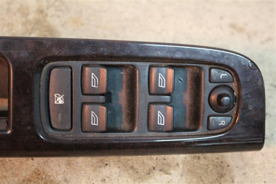 RECAMBIO para Volvo V50 2.4 G FAMILIAR 103Kw (2005)