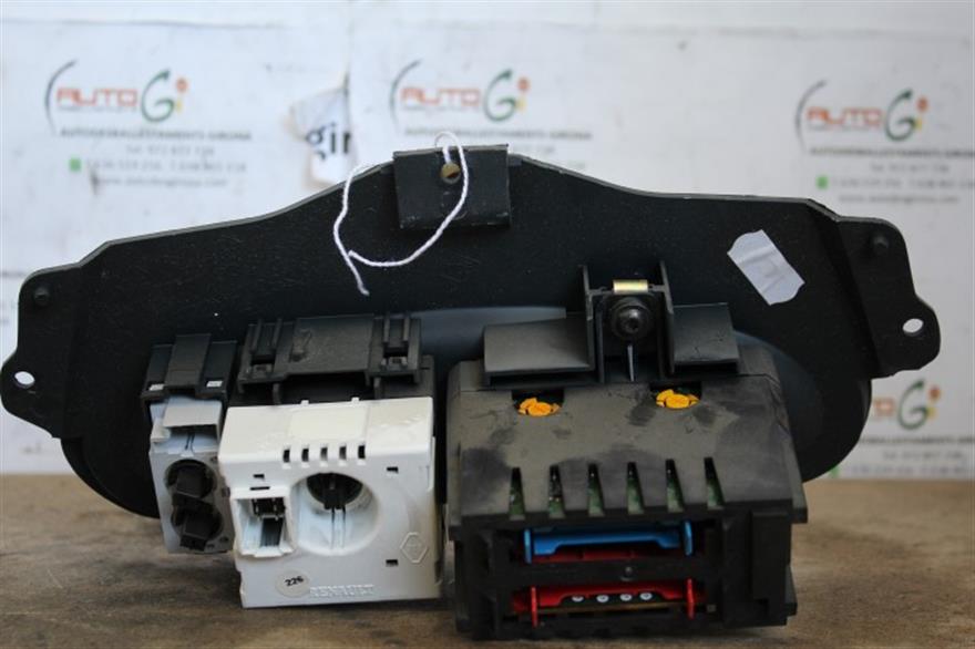 RECAMBIO para Renault Megane Scenic 1.6 G (1998)