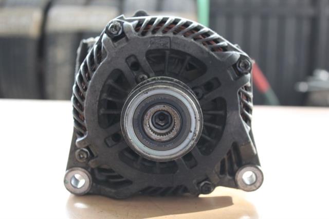 RECAMBIO para Peugeot 407 2.0 HDI 100Kw (2006)