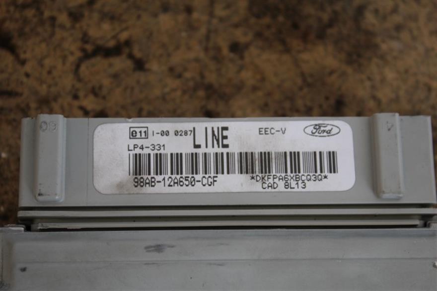 RECAMBIO para Ford Focus 2.0 G 96Kw (1999)