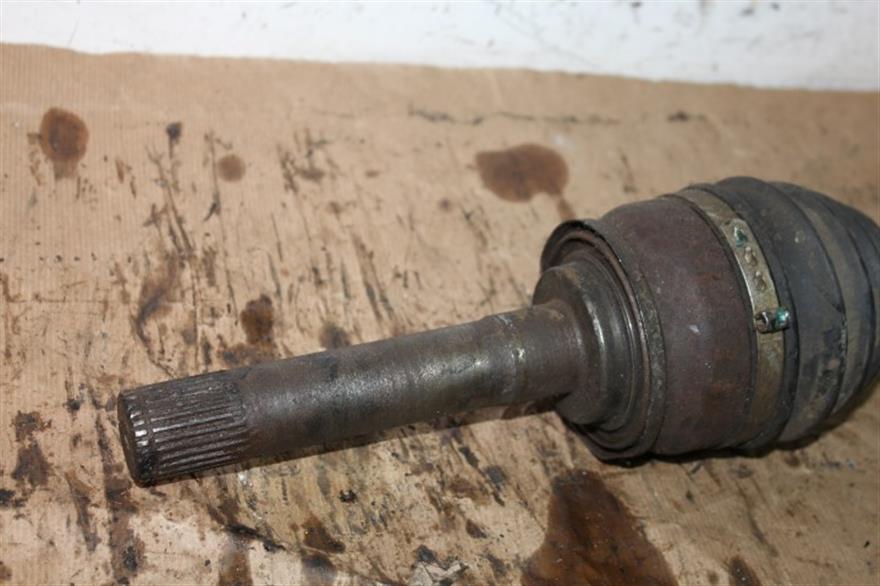 RECAMBIO para Mitsubishi  L200 2.5 TD (1998)