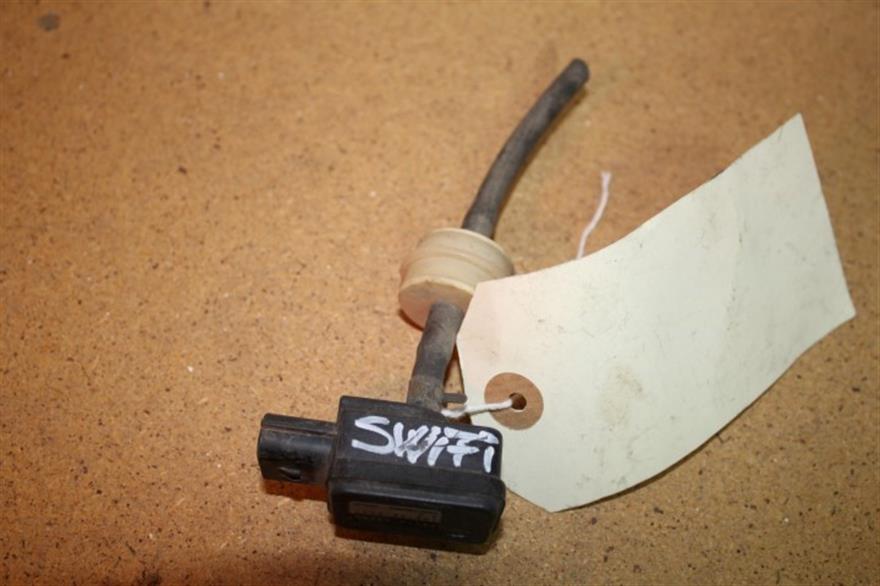 RECAMBIO para Suzuki Swift 1.3 G G13BA (1995)