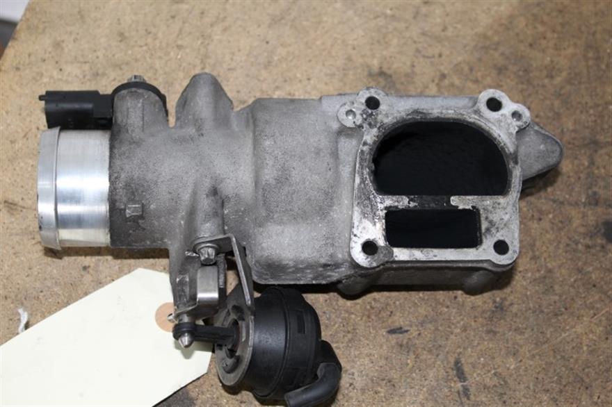 RECAMBIO para Opel Zafira 2.0 DTI A (2004)