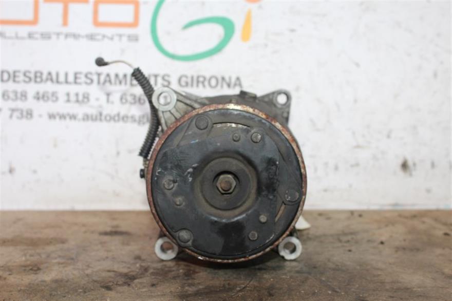 RECAMBIO para Renault Megane 1.6 G 66Kw (1998)