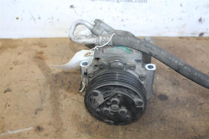 RECAMBIO para Renault Clio 1.2 G 43Kw (2000)