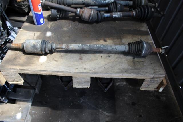RECAMBIO para Peugeot 106 1.4 G SPORT 55Kw (1998)