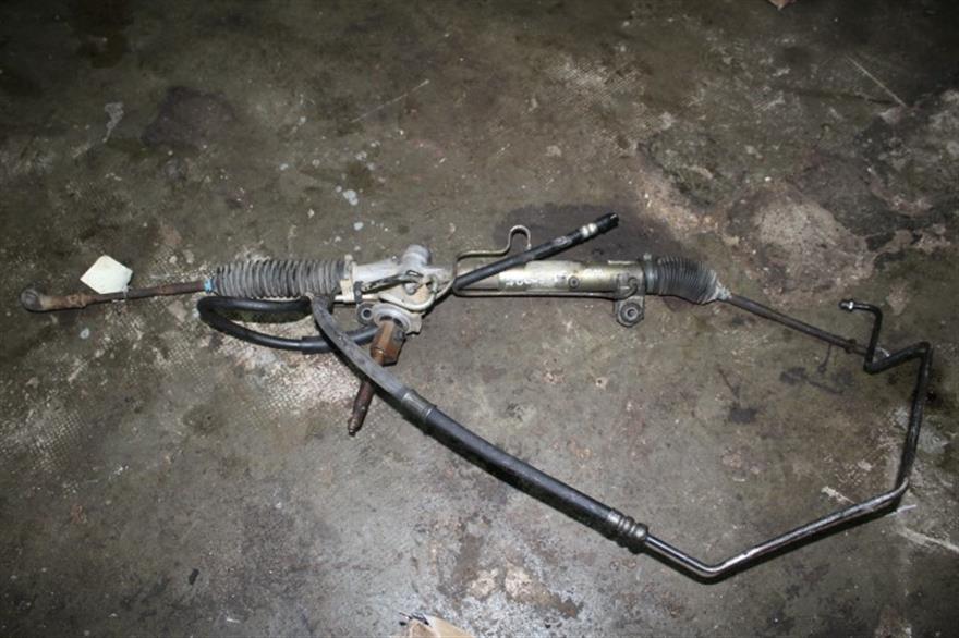 RECAMBIO para Ford Focus 1.6 G (2001)