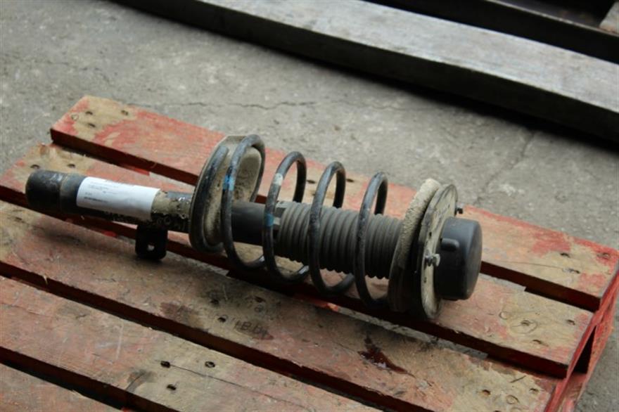 RECAMBIO para Peugeot 206 1.4 HDI 50Kw (2005)