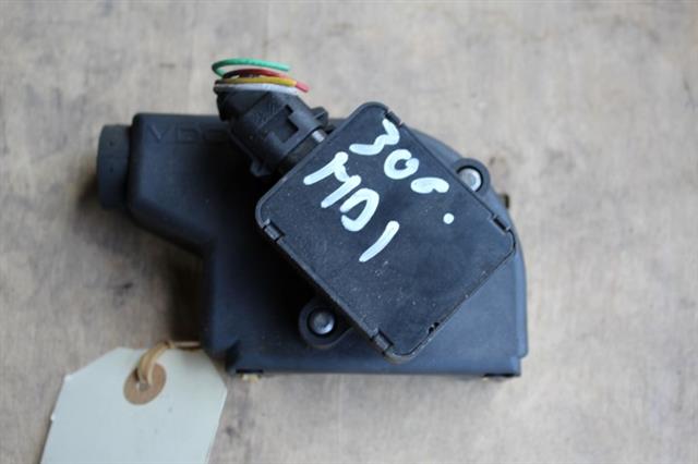 RECAMBIO para Peugeot 306 2.0 HDI 66Kw (2000)