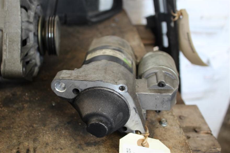 RECAMBIO para Renault Clio 1.2 G 55Kw (2003)