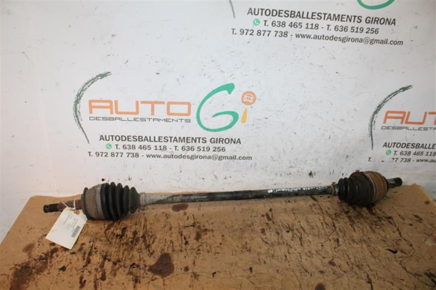 RECAMBIO para Opel Corsa 1.4 G (1995)