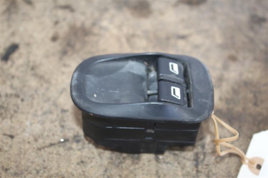 RECAMBIO para Peugeot 306 2.0 HDI 66Kw (2000)