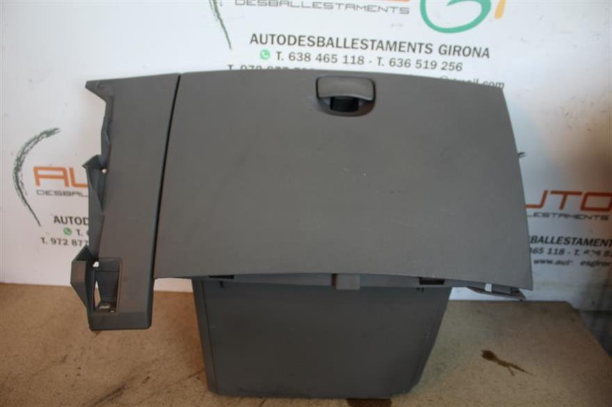 RECAMBIO para Renault Megane Scenic 1.6 G (2005)