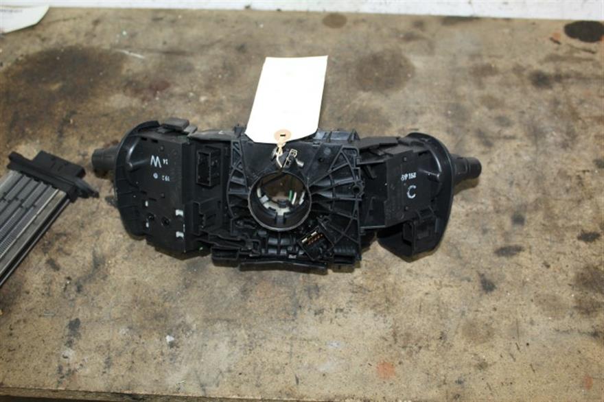 RECAMBIO para Renault Megane Scenic 1.9 DCI (2003)