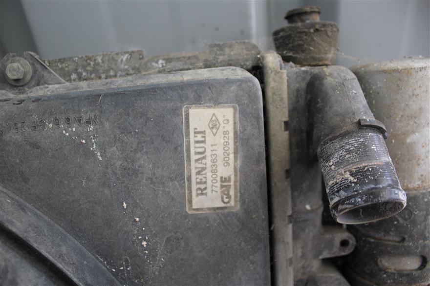 RECAMBIO para Renault Clio 1.6 G (1999)