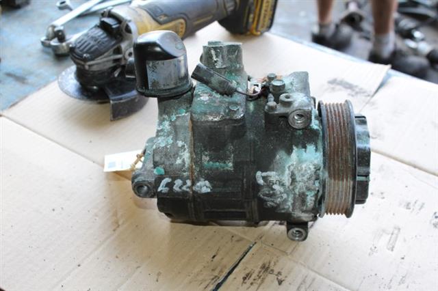 RECAMBIO para Volkswagen Polo 1.2 G 47Kw (2005)
