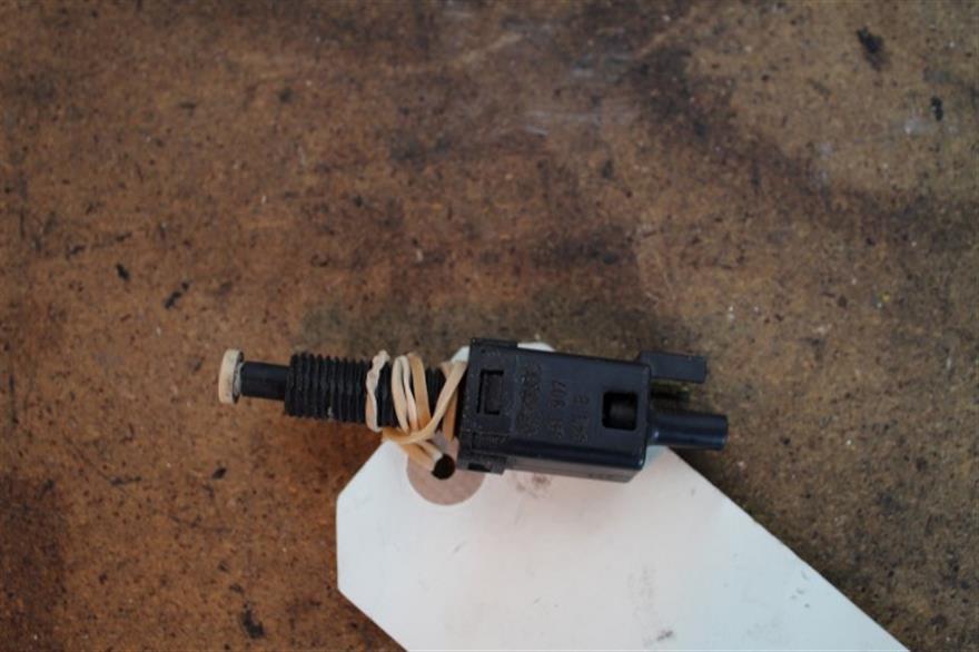 RECAMBIO para Volkswagen Passat 1.9 TDI VAR (2000)