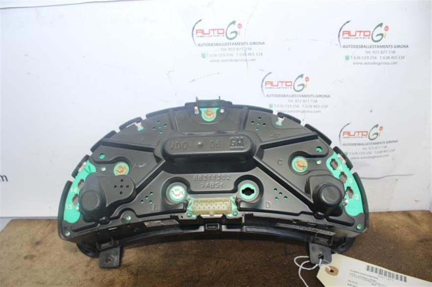 RECAMBIO para Opel Corsa 1.3 CDTI CORSA C 51Kw (2006)