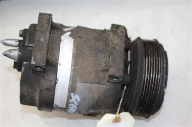 RECAMBIO para Renault Megane Scenic 1.9 DCI 4X4 75Kw (2000)
