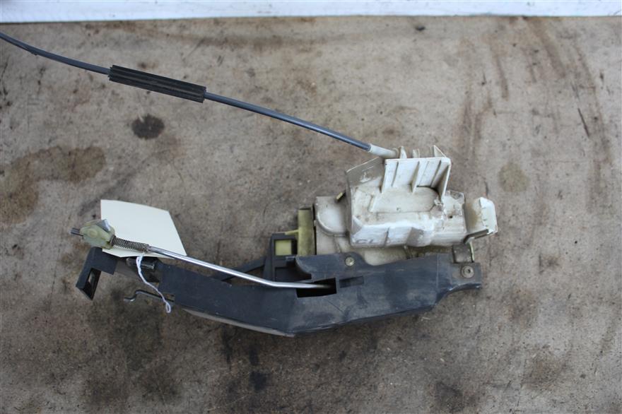 RECAMBIO para Ford Focus 1.6 G 74Kw (2001)