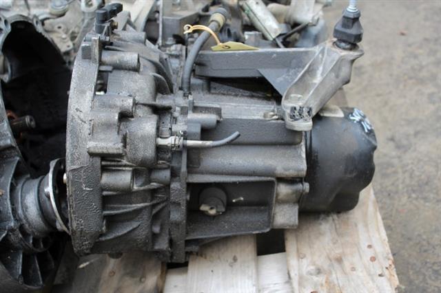 RECAMBIO para Renault Megane Scenic 1.6 G 82Kw (2006)