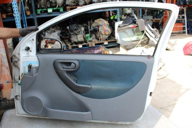 RECAMBIO para Opel Corsa 1.7 TD CORSA C 48Kw (2001)