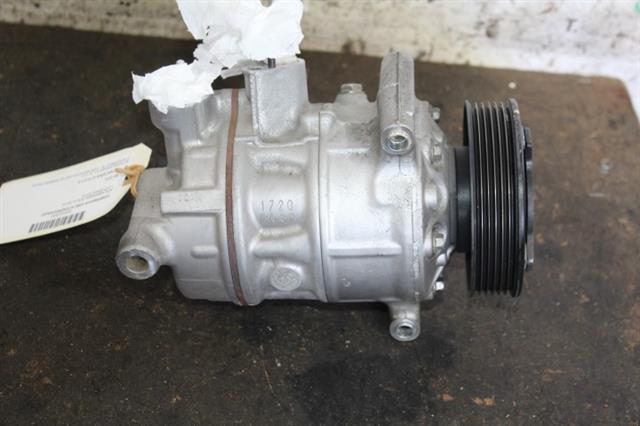 RECAMBIO para Volkswagen Polo 1.0 G 55Kw (2014)