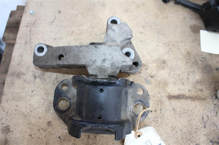 RECAMBIO para Renault Clio 1.1 G 43Kw (2000)