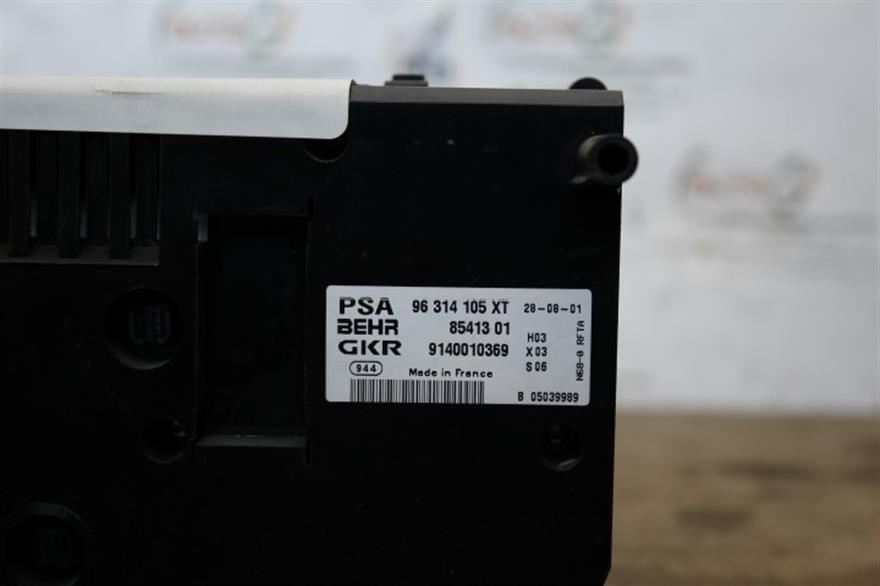 RECAMBIO para Citroen Xsara Picasso 2.0 HDI 66Kw (2001)