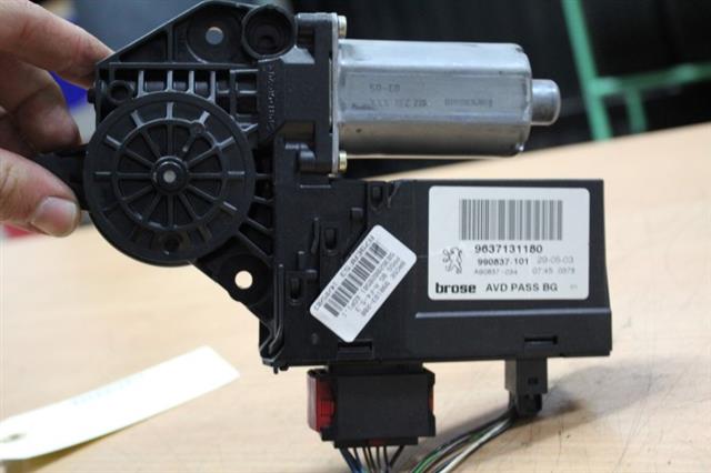 RECAMBIO para Peugeot 307 1.6 G 3P 80Kw (2003)