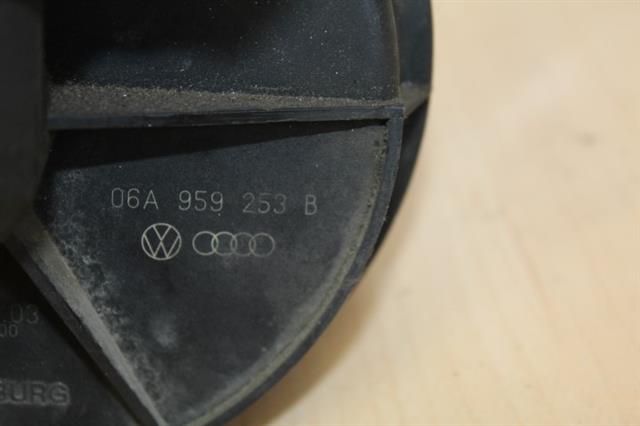 RECAMBIO para Audi  A3 1.6 G 8L 75Kw (2000)