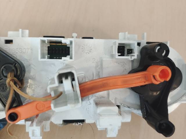 RECAMBIO para Peugeot 2008 1.6 HDI 68Kw (2013)