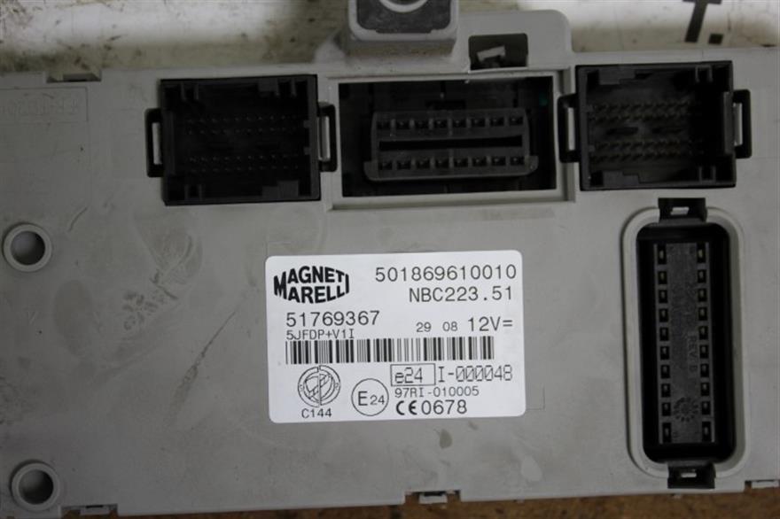 RECAMBIO para Fiat Doblo 1.9 JTD 77Kw (2008)
