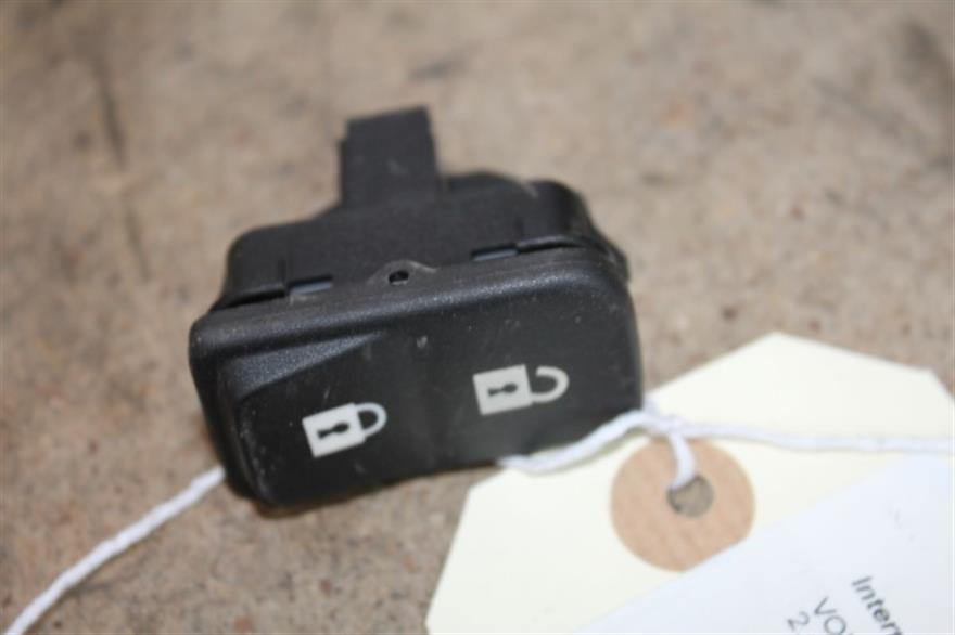 RECAMBIO para Volvo V50 2.4 G FAMILIAR 103Kw (2005)