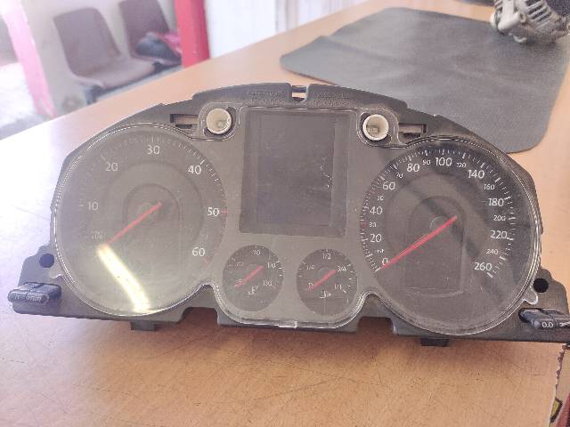RECAMBIO para Volkswagen Passat 2.0 TDI 103Kw (2006)