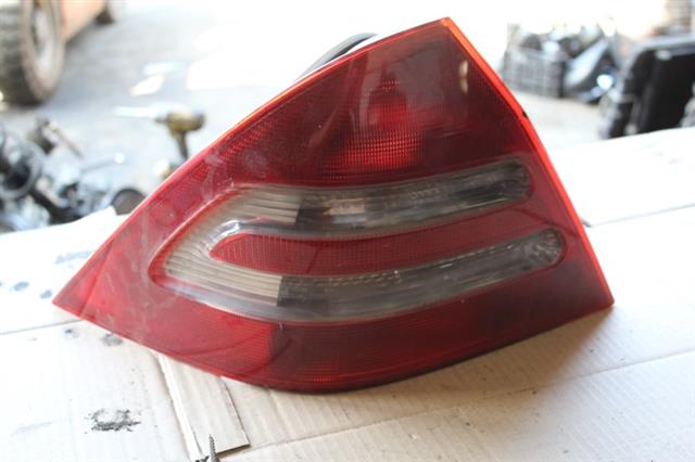 RECAMBIO para Mercedes C 220 2.2 CDI 105Kw (2003)