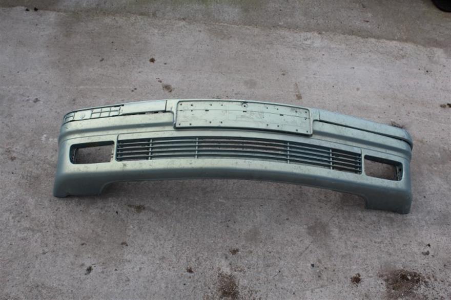 RECAMBIO para Bmw   320