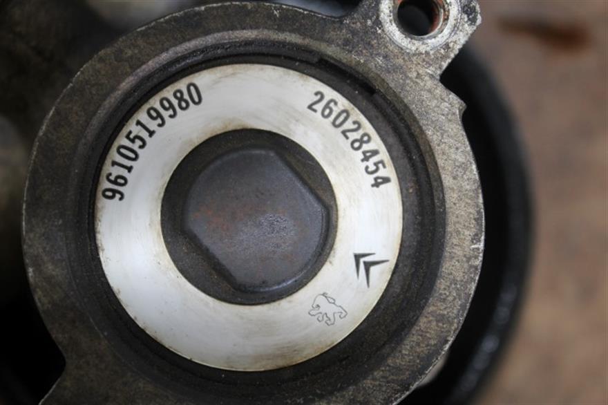 RECAMBIO para Peugeot 306 1.9 D 50Kw (1997)