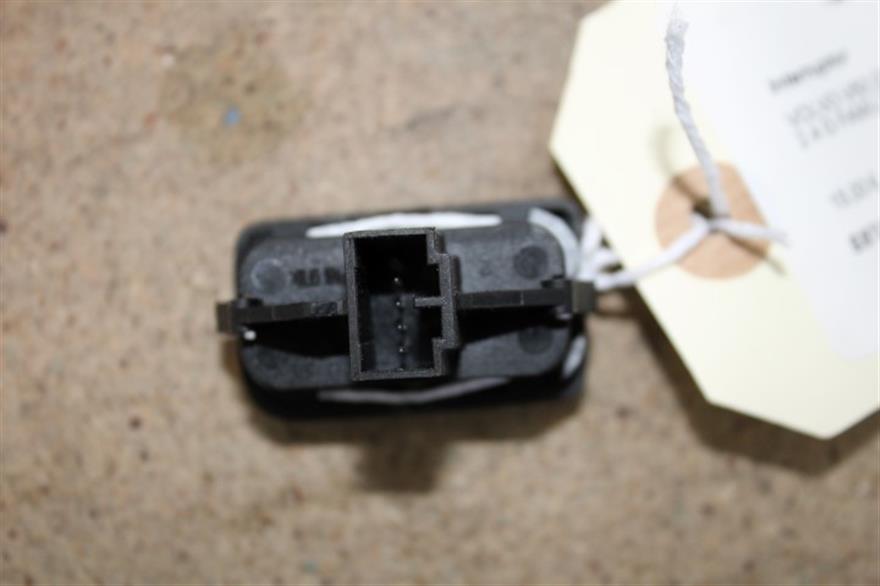 RECAMBIO para Volvo V50 2.4 G FAMILIAR 103Kw (2005)