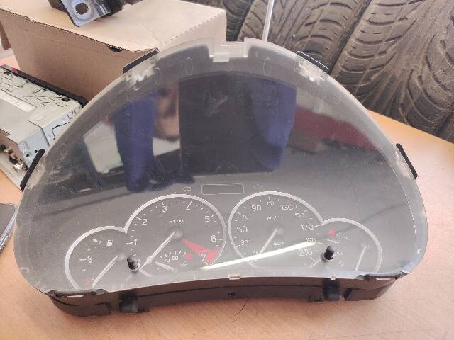 RECAMBIO para Peugeot 206 1.4 GASOLINA 3P 55Kw (2006)