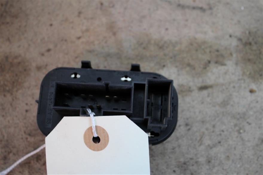 RECAMBIO para Ford Focus 1.6 G (2000)