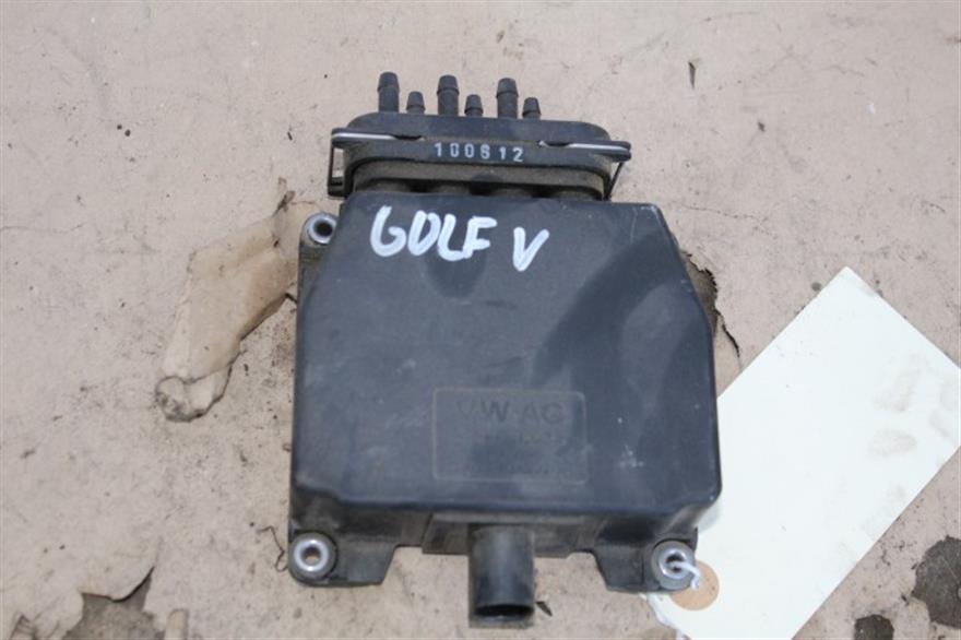 RECAMBIO para Volkswagen Golf 1.9 TDI GOLF V 77Kw (2008)
