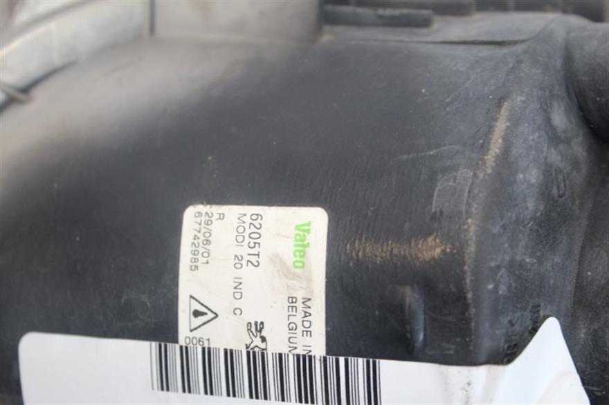 RECAMBIO para Peugeot 206 2.0 HDI XS (2001)